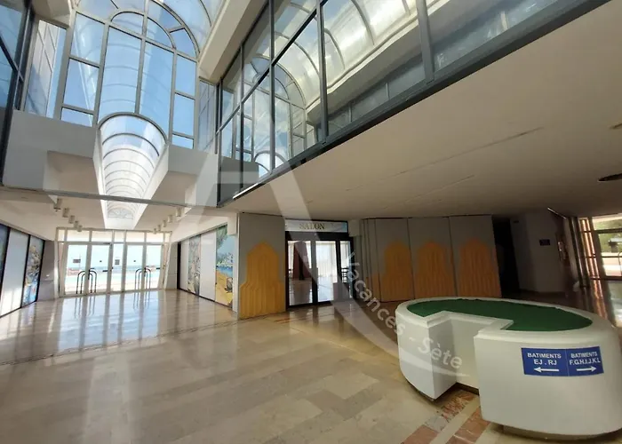 Confortable T2 1ere Ligne * Sète